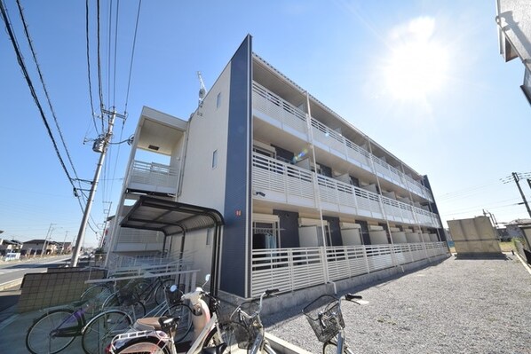 レオネクスト藤の物件外観写真